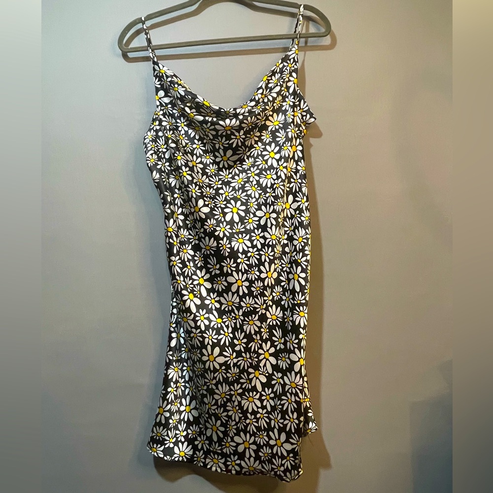Hint Of Blush Daisy satin slip dress y2k 90s 2000s